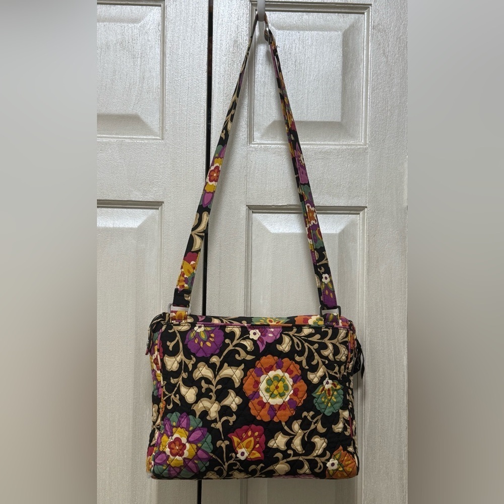 Vera Bradley Med Size Laptop Messenger Crossbody Bag - Picture 2 of 14